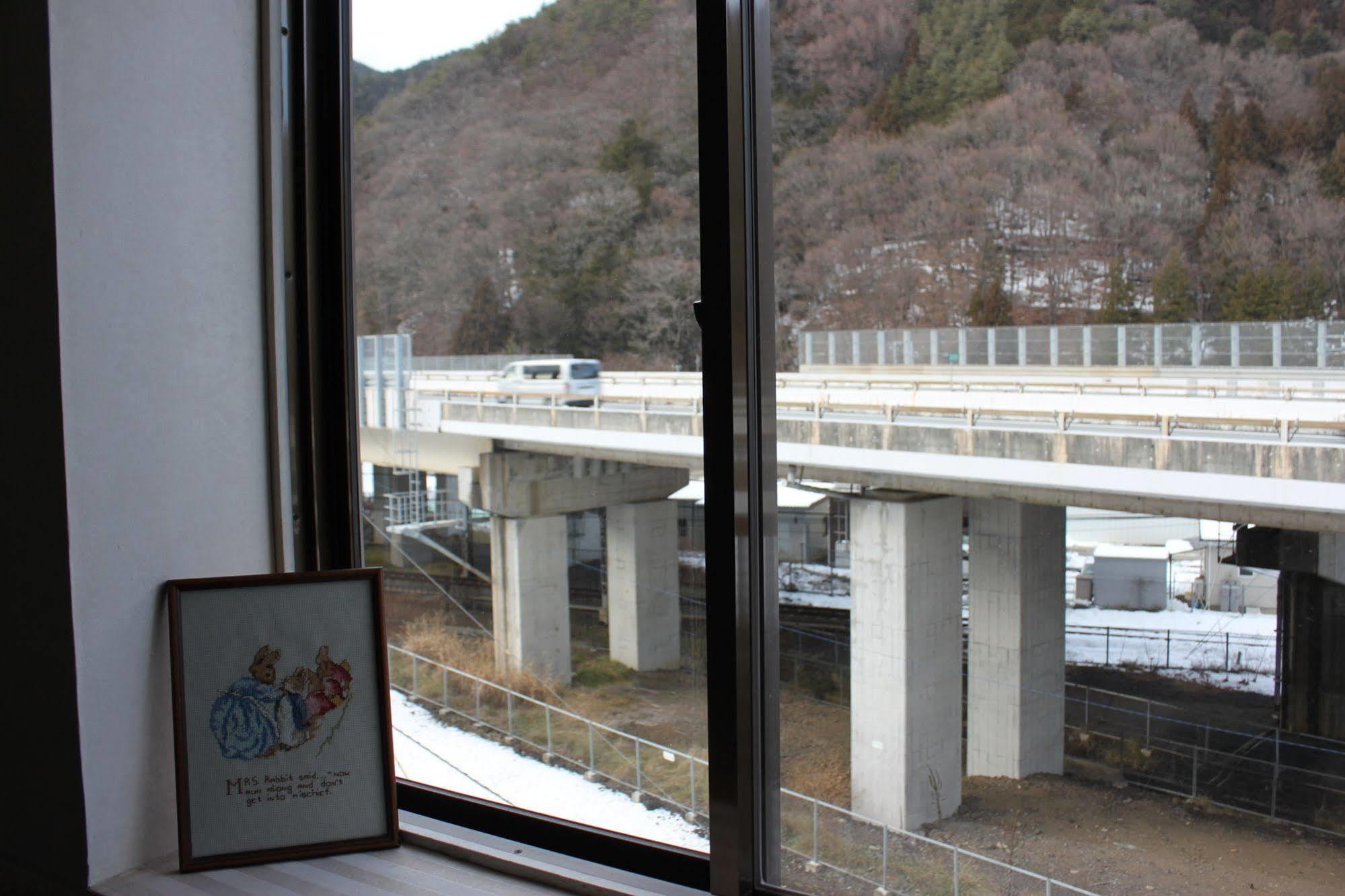 Business Hotel Fujimi Fujiyoshida Exterior foto